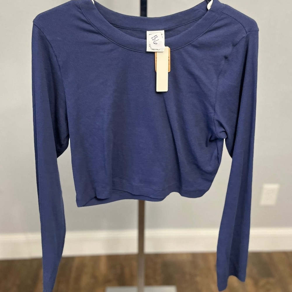 PiNK by VS Cropped Longsleeve NWT